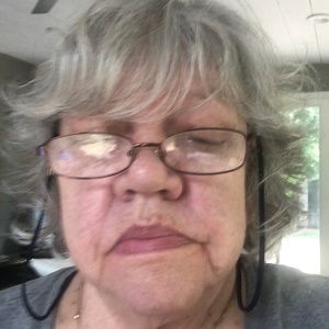 Meet your Posher, Marcie